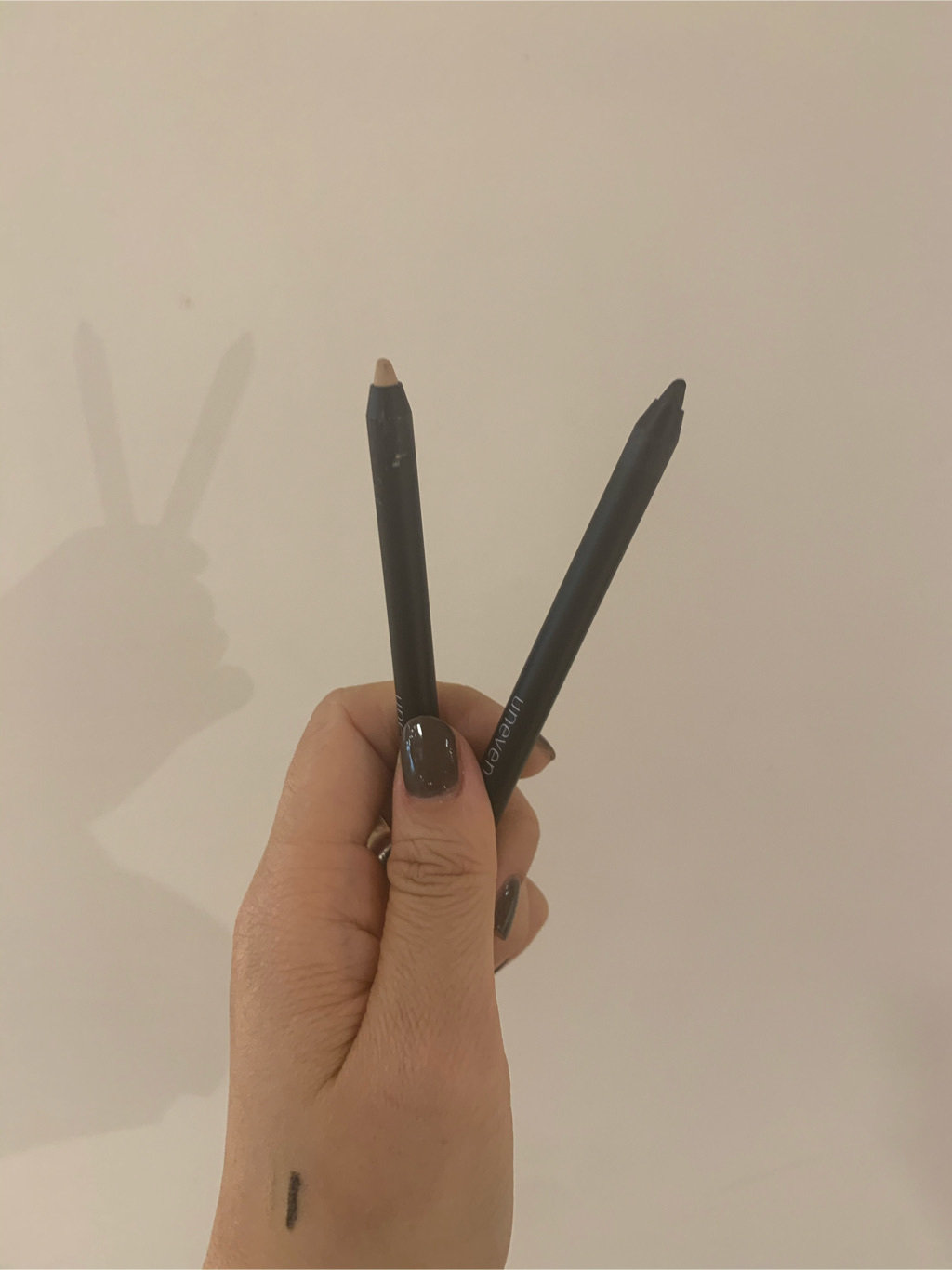 uneven coloring soft eyeliner（全2色）