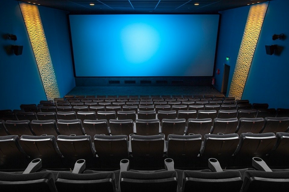 映画鑑賞をしよう