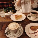 あなたは本を片手にどのお店に入る？レトロな街“神保町”にあるおすすめのお店6選