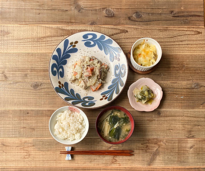 食べ過ぎない工夫をする