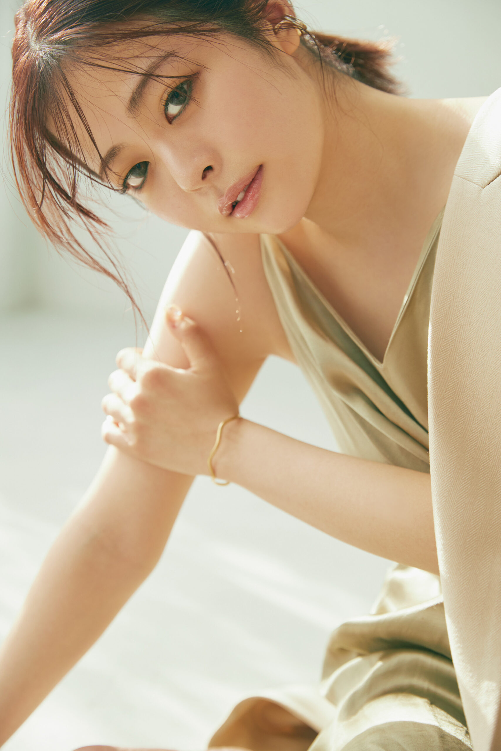 普段と違う、“大人なももち”もちらり