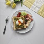 すこ～し時間に余裕がある朝に。食パンにアレンジde優雅な朝を迎えましょ