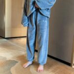 お休みはぬくぬく過ごそう。お家の中でまったり過ごすためのリラックスアイテム9選
