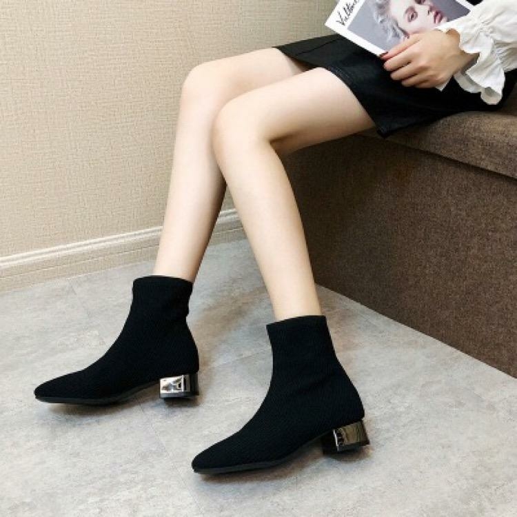 歩くスピードが速い