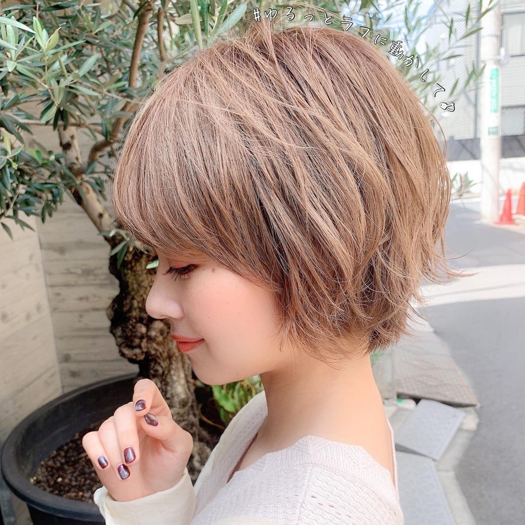 毎日違うヘアスタイルで