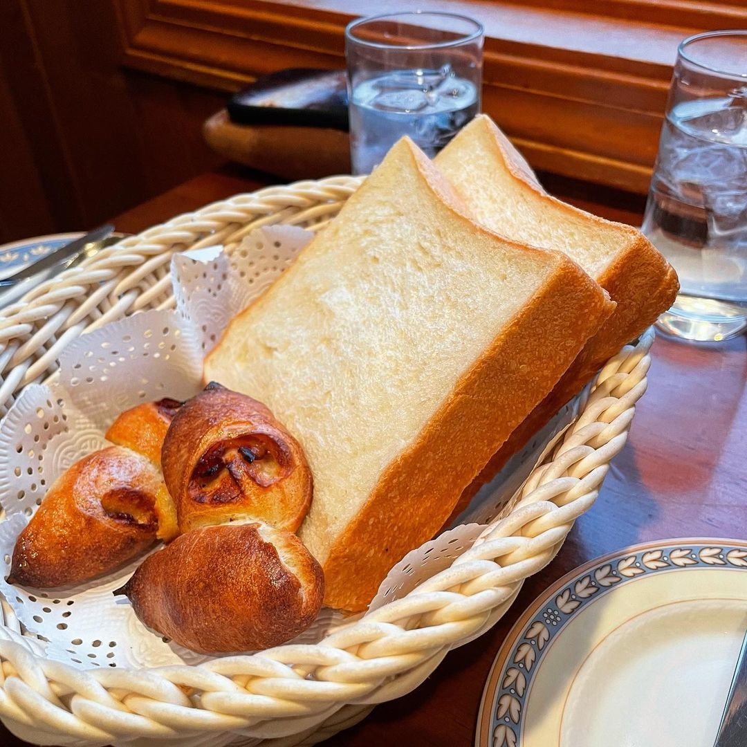 美味しいパンが食べ放題