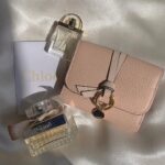 永遠に愛されるハイブランド。フェミニンな女性が纏う『Chloé』のアイテム特集