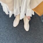 気付けば黒率高めなんだよな。白バッグorブーツでおnewな自分に出会うコーデ案