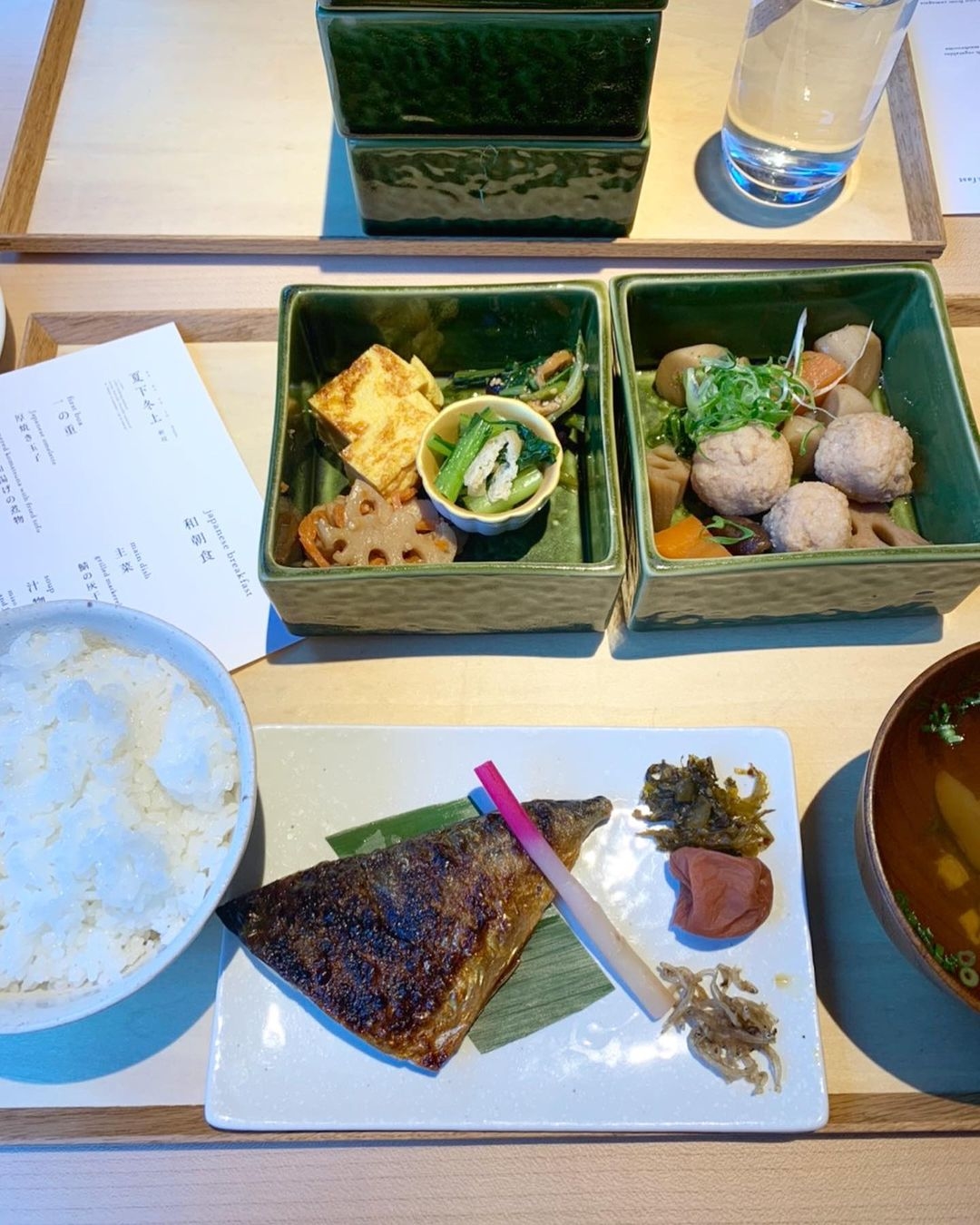和を感じさせるごはん