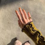 シンプルだけど“何もしてない”じゃない。オシャレさんが手元にかける3の魔法
