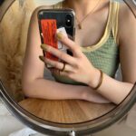 さりげなくお洒落度をUP｜シンプルなコーデを引き立てる、ハイセンスなハンドメイドアクセ