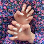 vanillaの甘さを爪に潜ませて。バニラネイルでちょっぴりsweetなニュアンスを