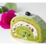 パティスリー キハチ「季節のロール 宇治抹茶」