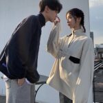 見つめ合う男女