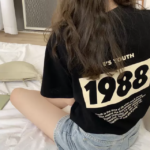バックプリントTシャツ