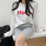 ロゴ入りスウェット