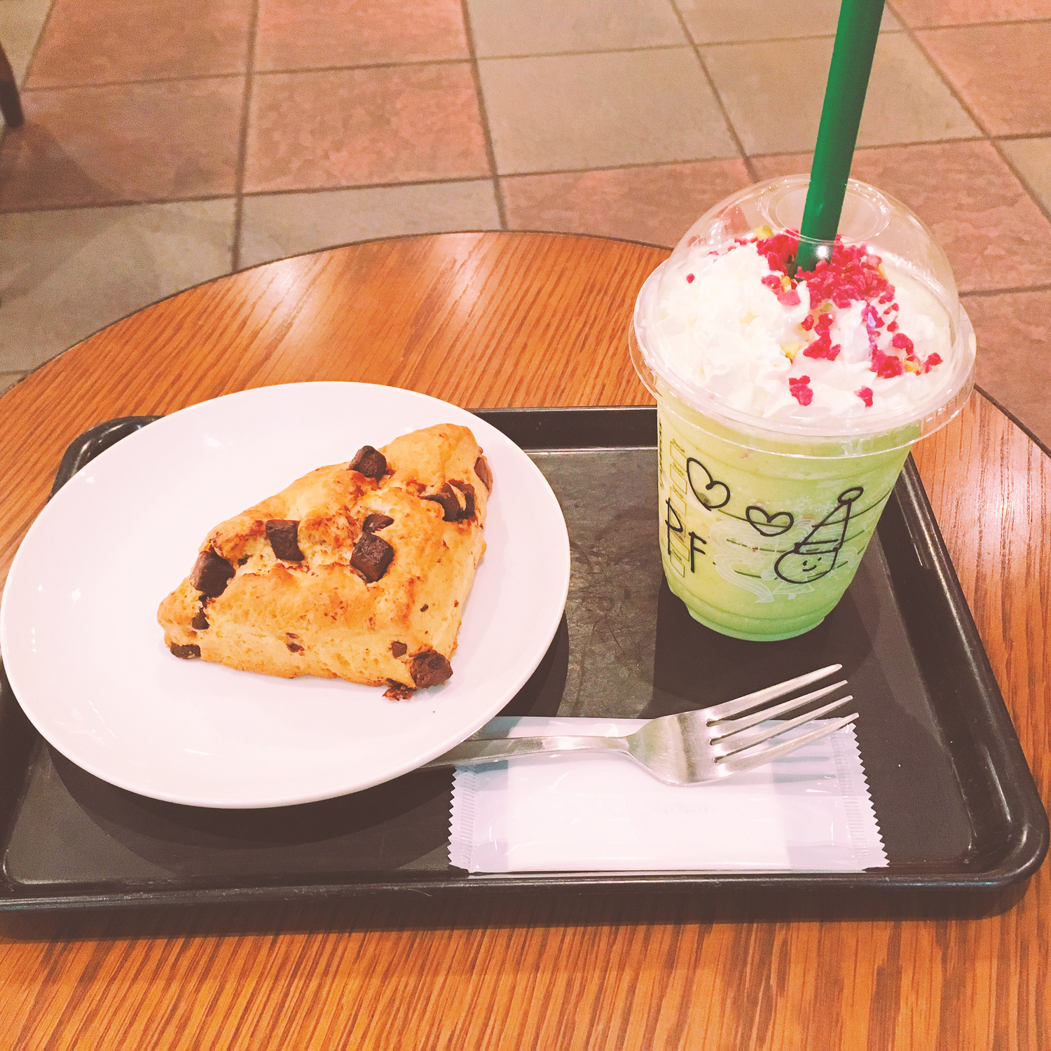 スタバのフードとドリンク