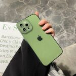 緑色のスマホケース