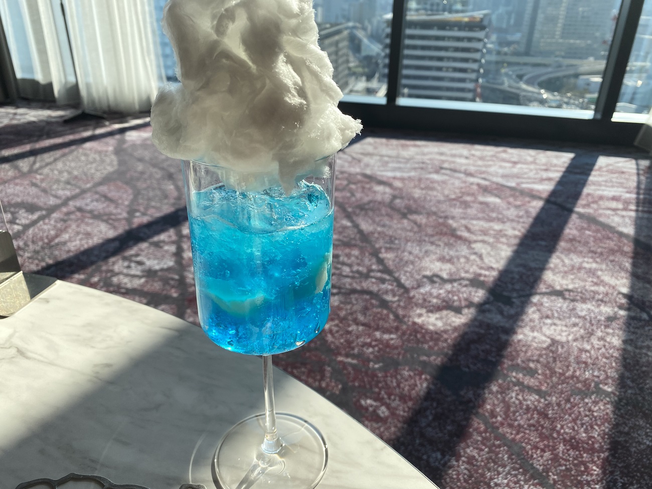 青いモクテル