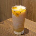 トロピカル-マンゴー-パッションフルーツ-＆-ティー-フラペチーノ
