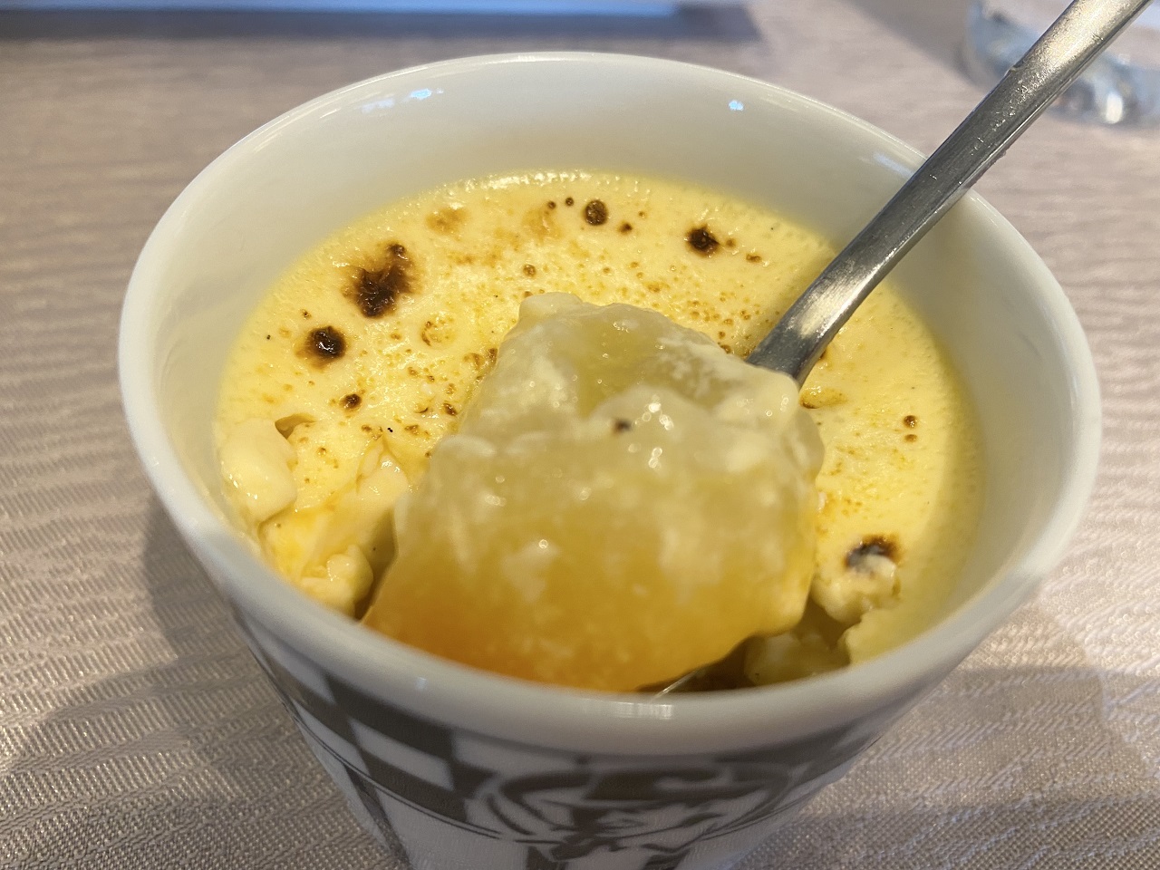 ラフランスプリン中身