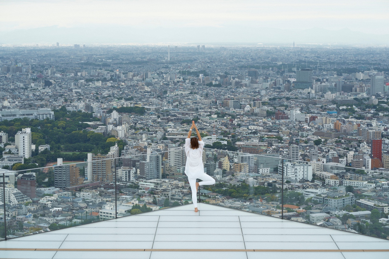 「Morning Activity ROOFTOP YOGA & MEDITATION」