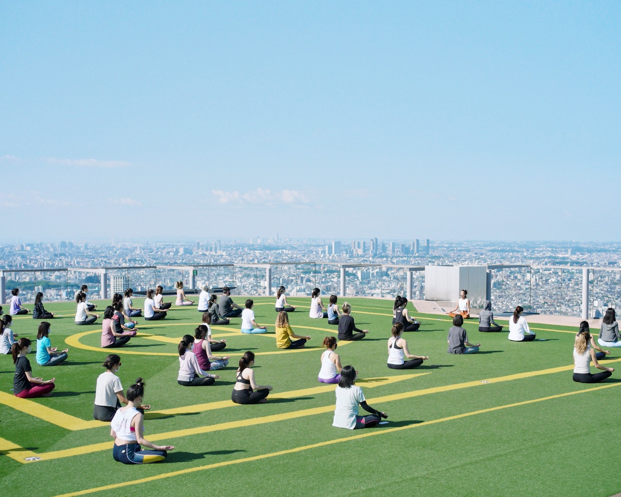 「Morning Activity ROOFTOP YOGA & MEDITATION」