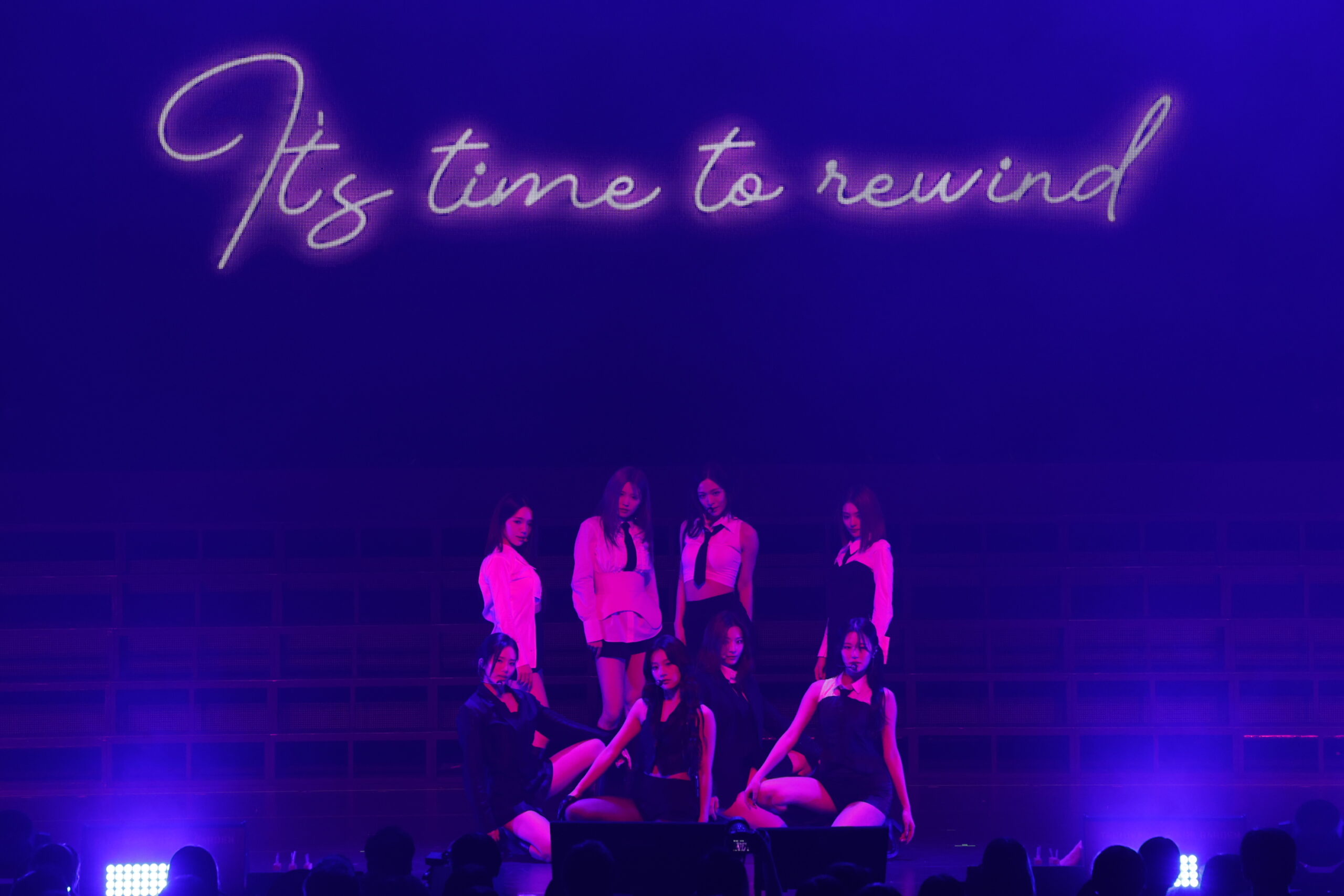 fromis_9 黒い衣装1