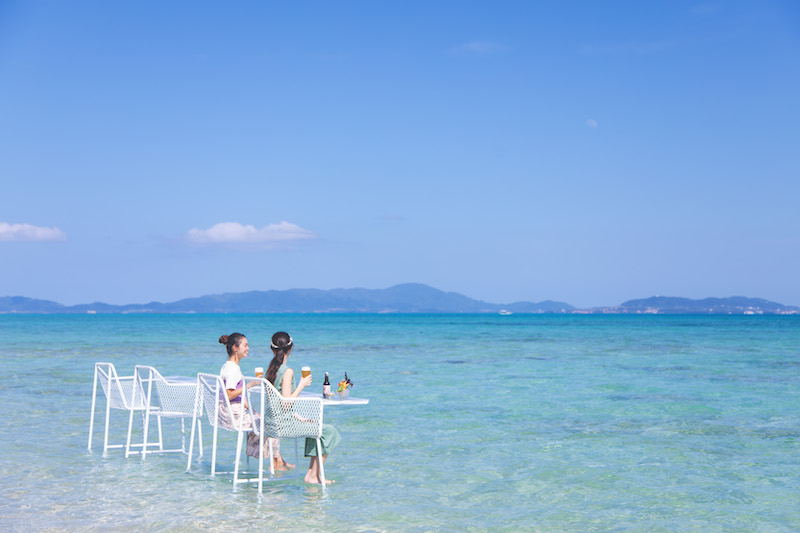 【リゾナーレ小浜島】絶景海上ビアガーデン_日中