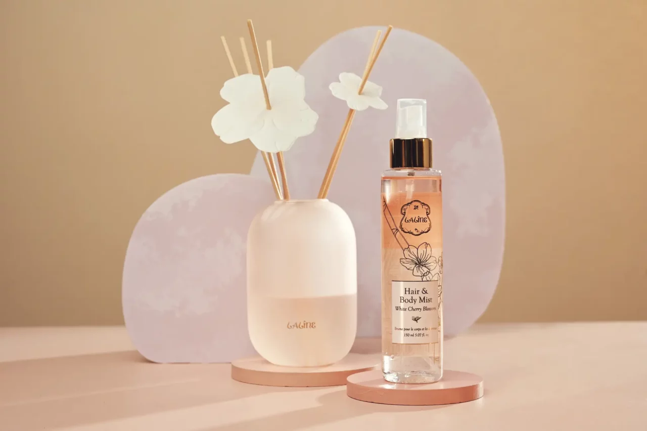 「White Cherry Blossom」コレクション