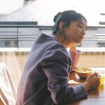 ごはんを食べる様子